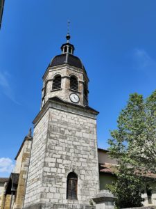 Le clocher de l'église de Treffort, là où V.I.S. a pris naissance